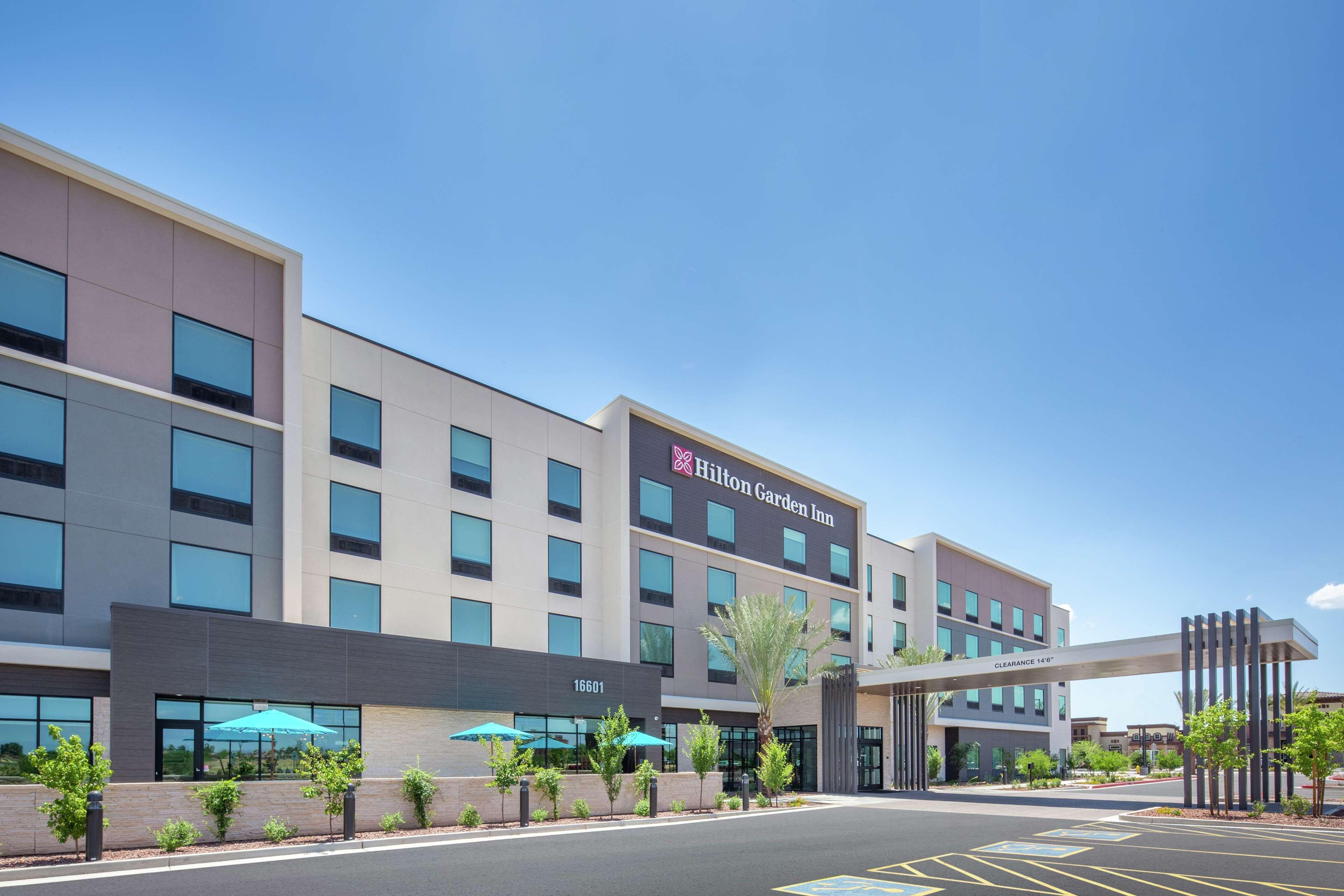 Hilton Garden Inn Surprise Phoenix Extérieur photo