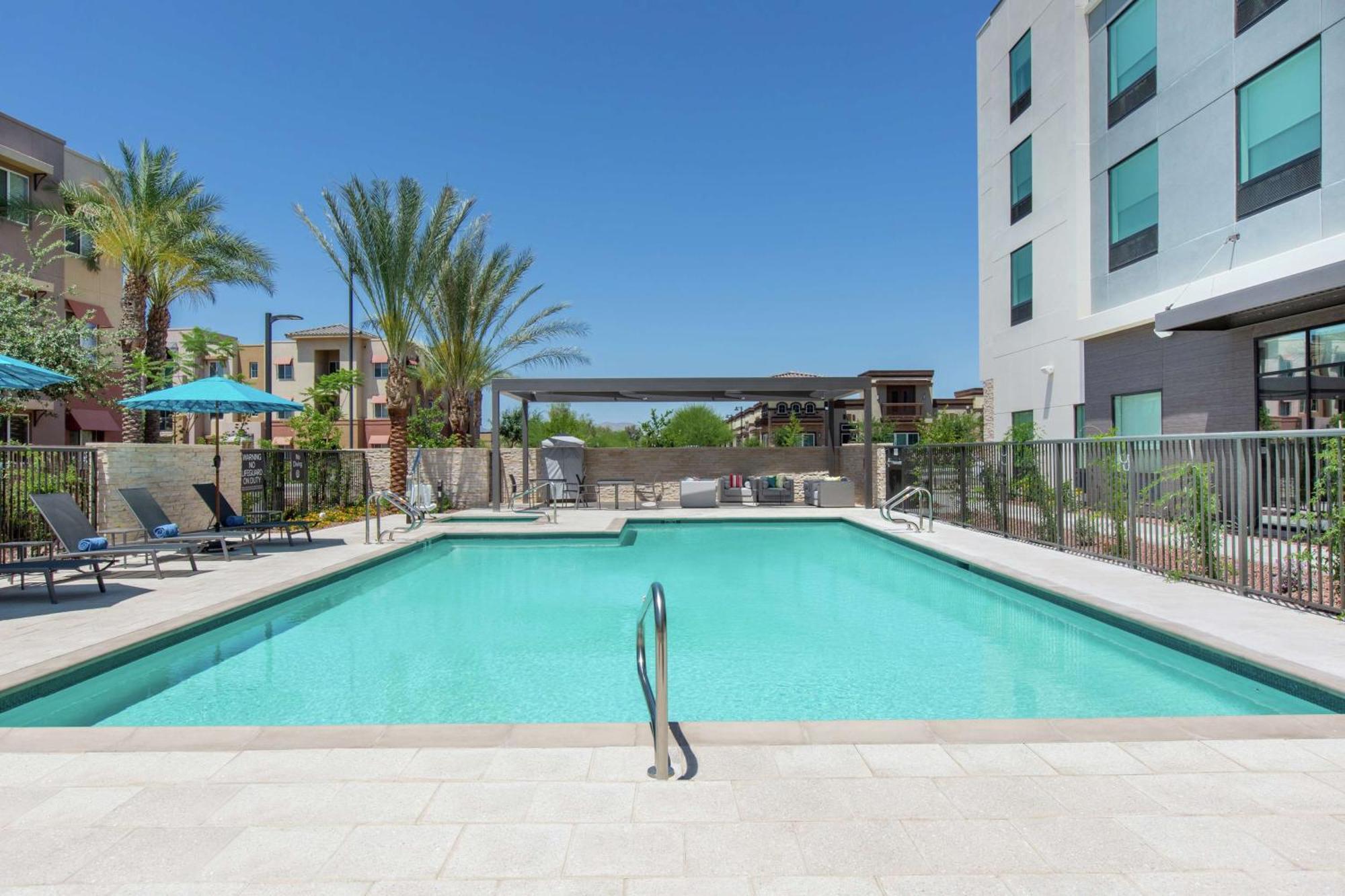 Hilton Garden Inn Surprise Phoenix Extérieur photo